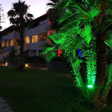 Asteraki ApartHotel Gouvia Bagian luar foto