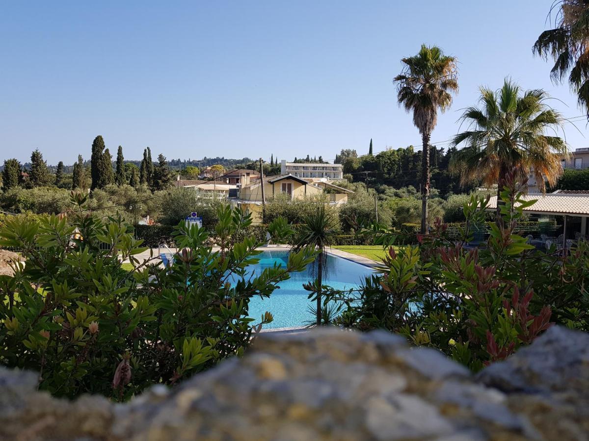 Asteraki ApartHotel Gouvia Bagian luar foto