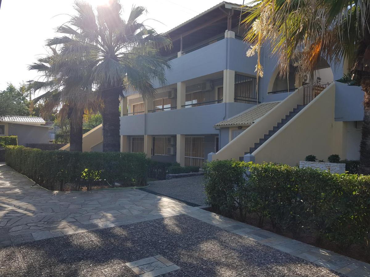 Asteraki ApartHotel Gouvia Bagian luar foto