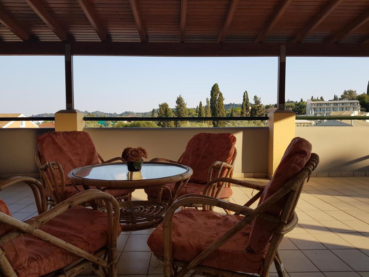 Asteraki ApartHotel Gouvia Bagian luar foto