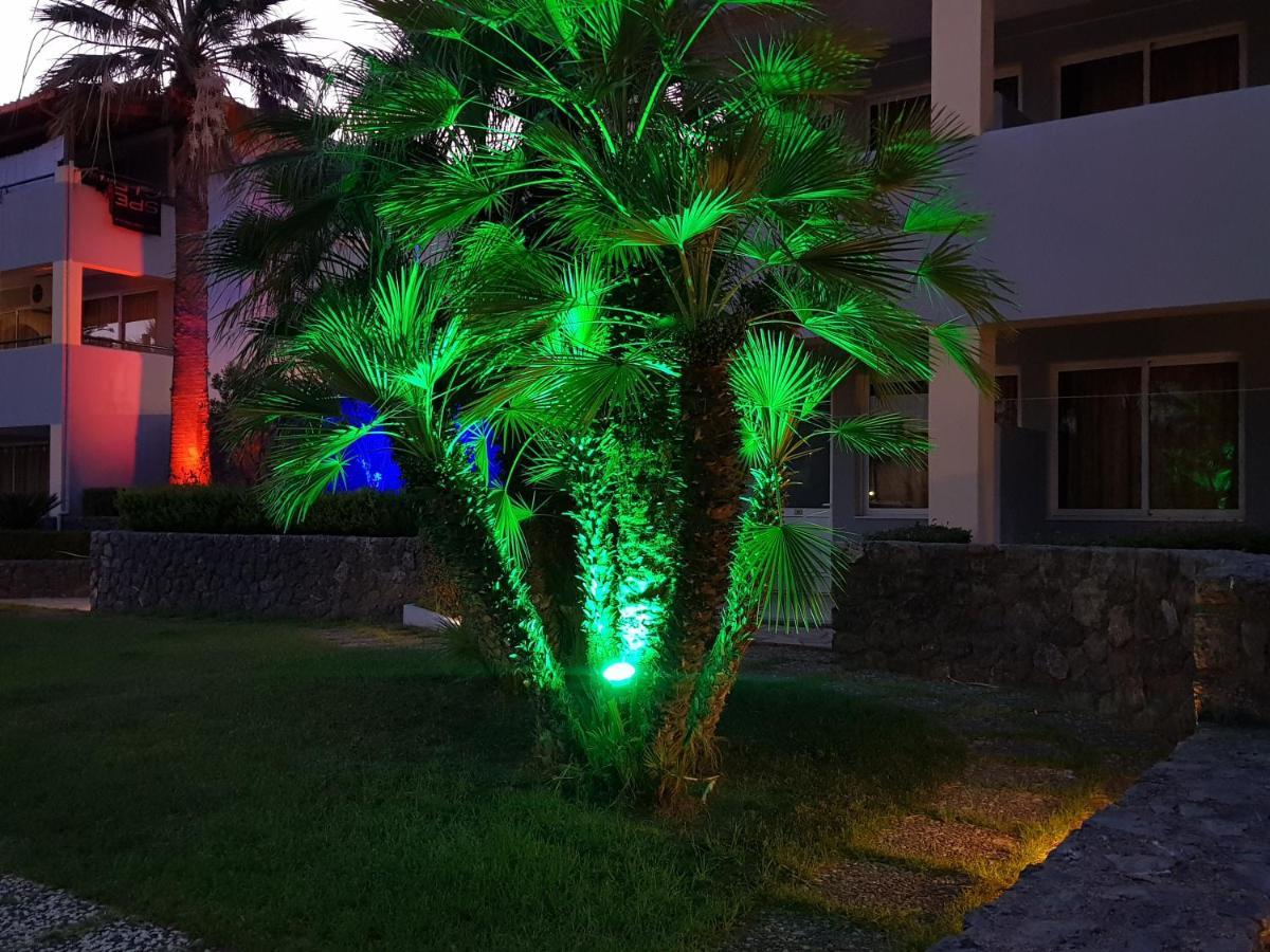 Asteraki ApartHotel Gouvia Bagian luar foto