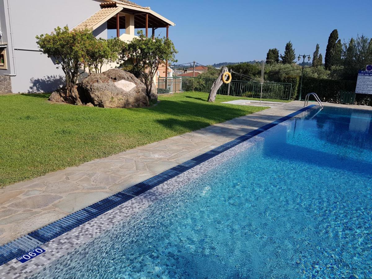 Asteraki ApartHotel Gouvia Bagian luar foto