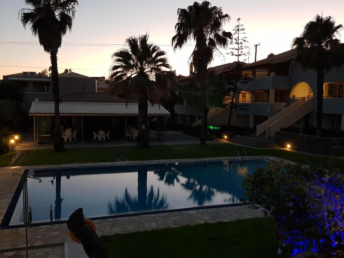 Asteraki ApartHotel Gouvia Bagian luar foto