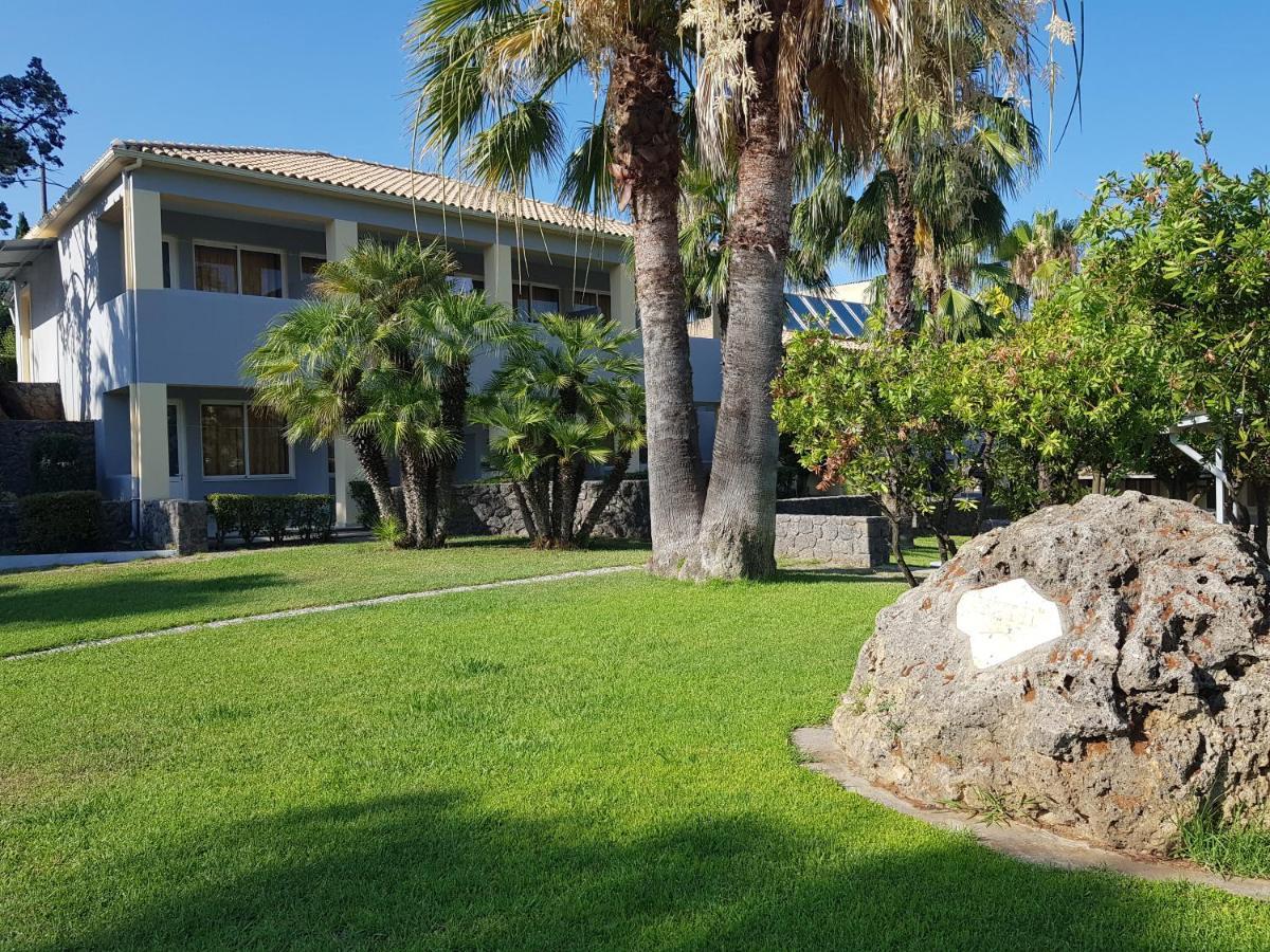 Asteraki ApartHotel Gouvia Bagian luar foto
